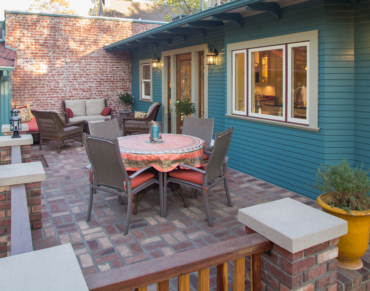 Victorian home Brick patio